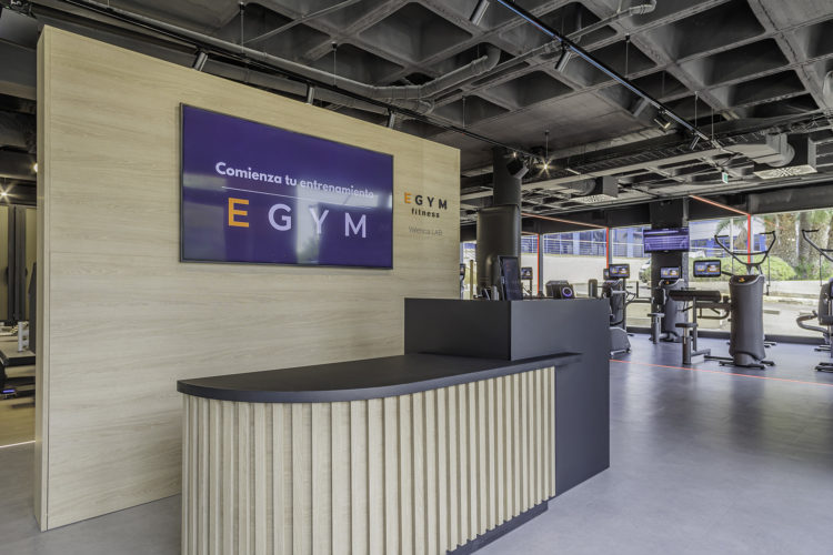 Gimnasio EGYM fitness diseño de Huuun - Valencia