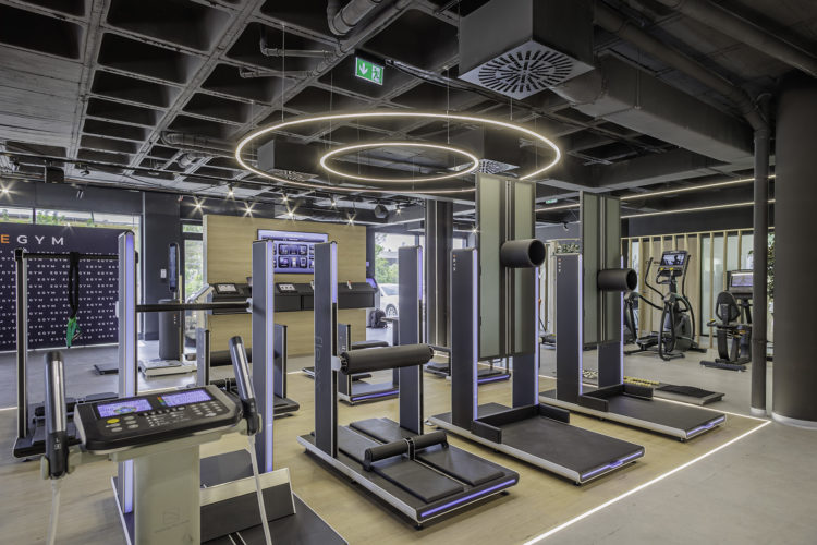 Gimnasio EGYM fitness diseño de Huuun - Valencia Gimnasio EGYM fitness diseño de Huuun - Valencia