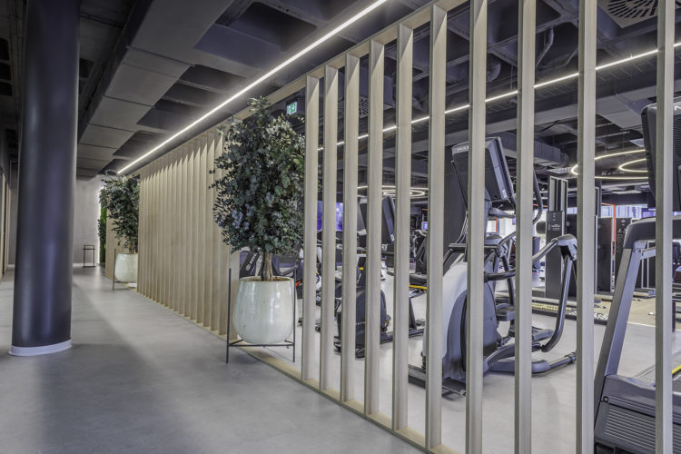 Gimnasio EGYM fitness diseño de Huuun - Valencia